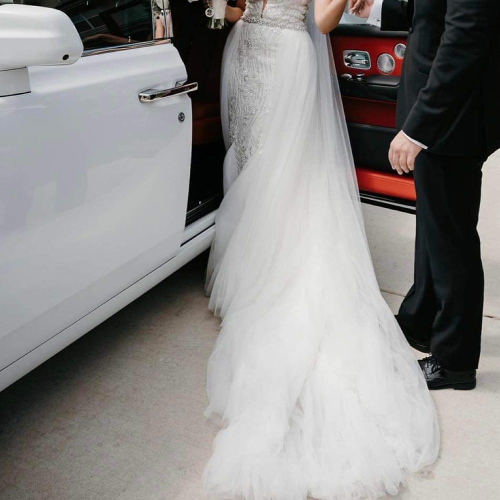 Havasu Overskirt by Pronovias 
*customized with belt attachment - Picture 2 of 5